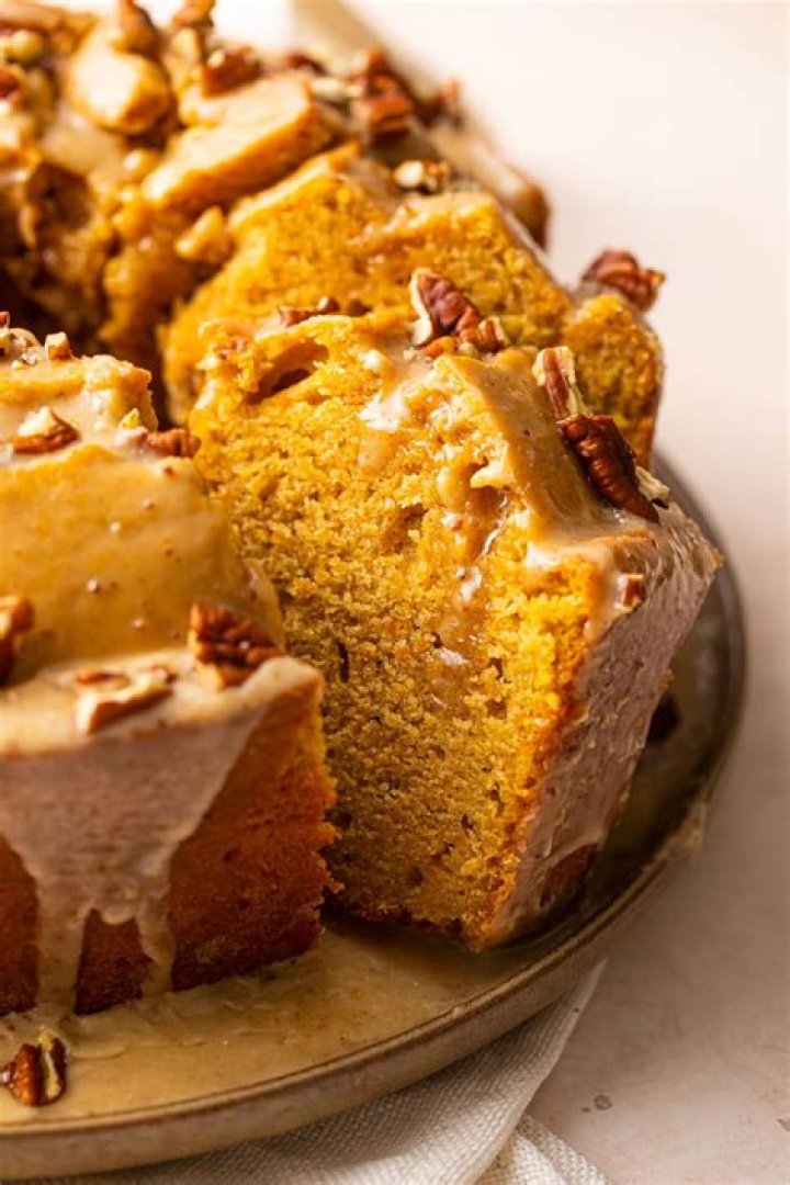 37 Best Fall Cake Recipes
