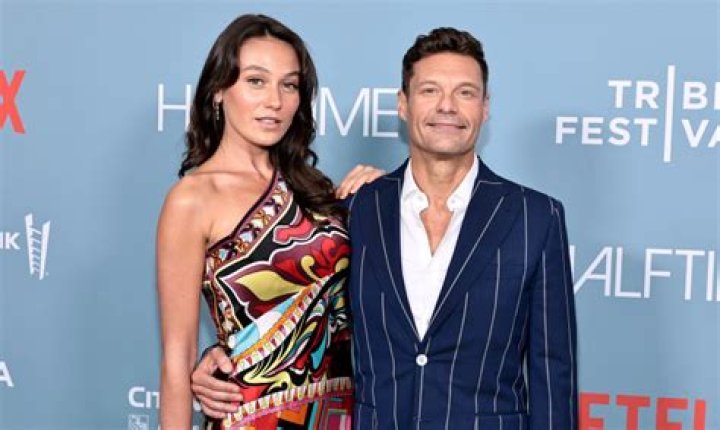 Aubrey Paige Age, Wikipedia, Height, Husband, Boyfriend, Family, Biography, Net Worth