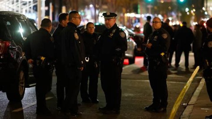 Denzel Bimpey ID’d As New York 18-year-old stabbed to death in Flatiron District – Death – The world obits
