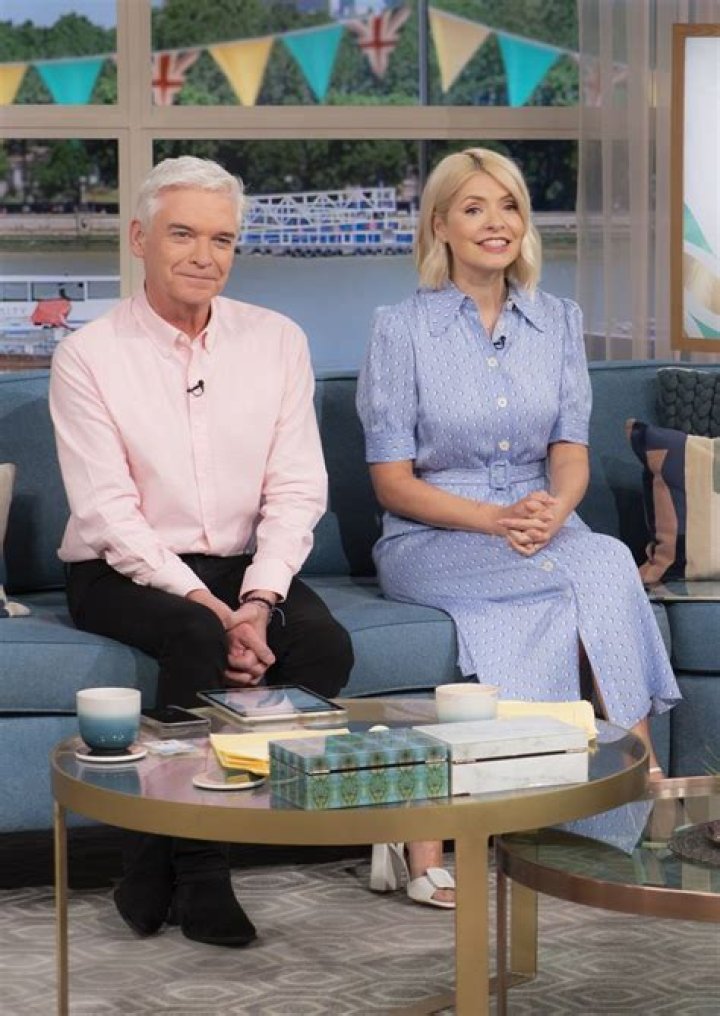 Holly Willoughby reveals new hair on This Morning return