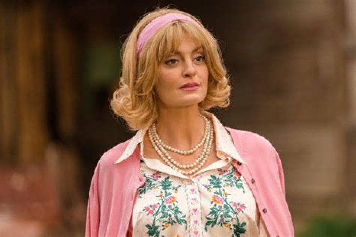 Is Pinkie star Morgana Robinson married?